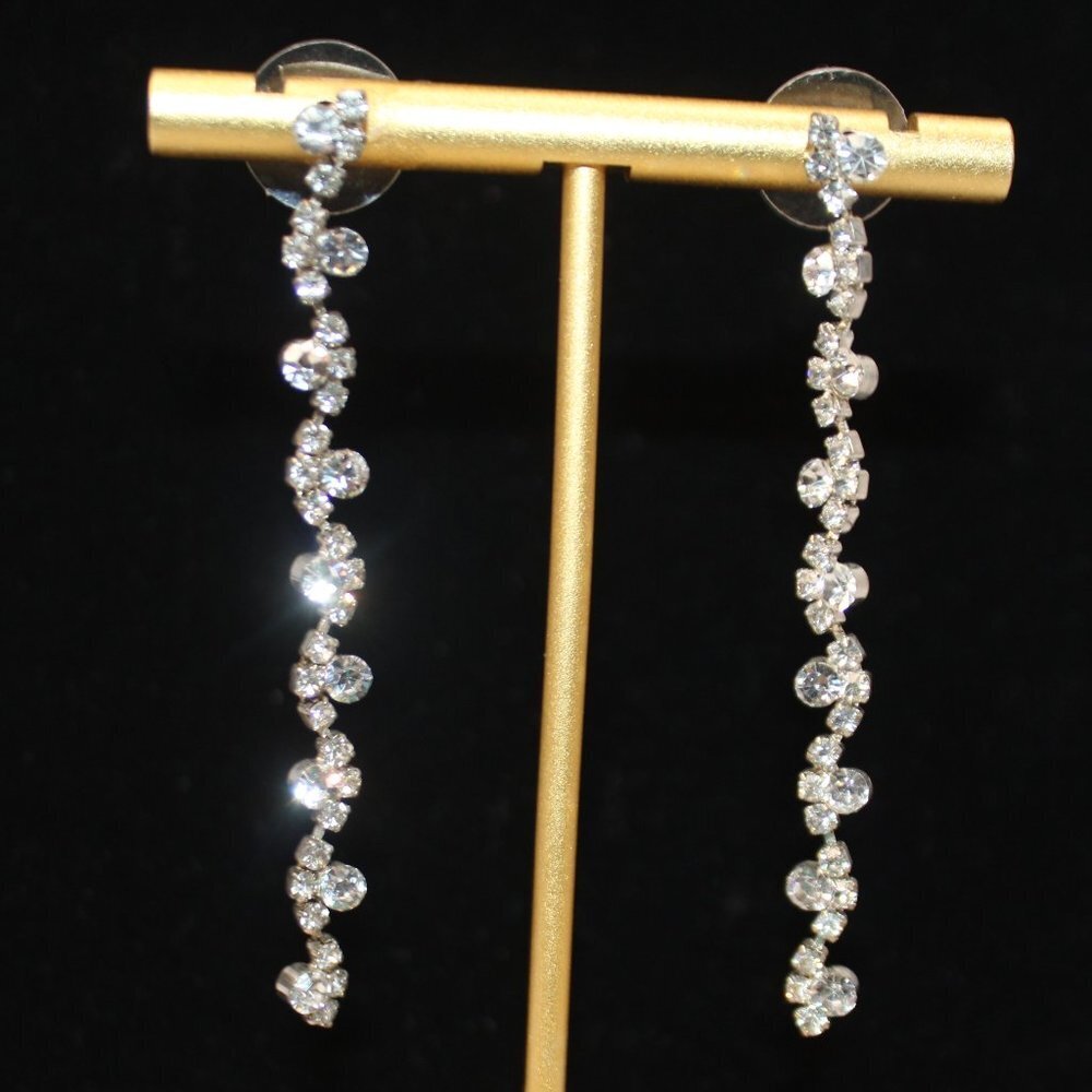 Crystal Drop Earrings Silver